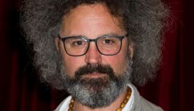 Cristicchi: “A Sanremo 2025 canto la mia vita, mi sentirò nudo. Amara è straordinaria”