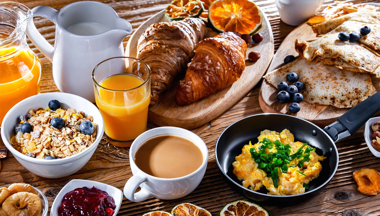 Colazione, farla presto serve a controllare meglio il peso e a stare in forma