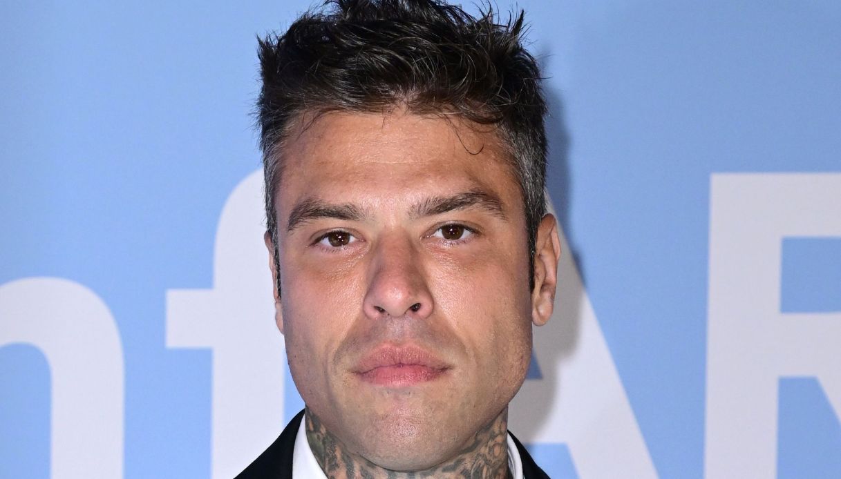 Fedez e la sua assistente Eleonora: torna la pace dopo la lite a Sanremo