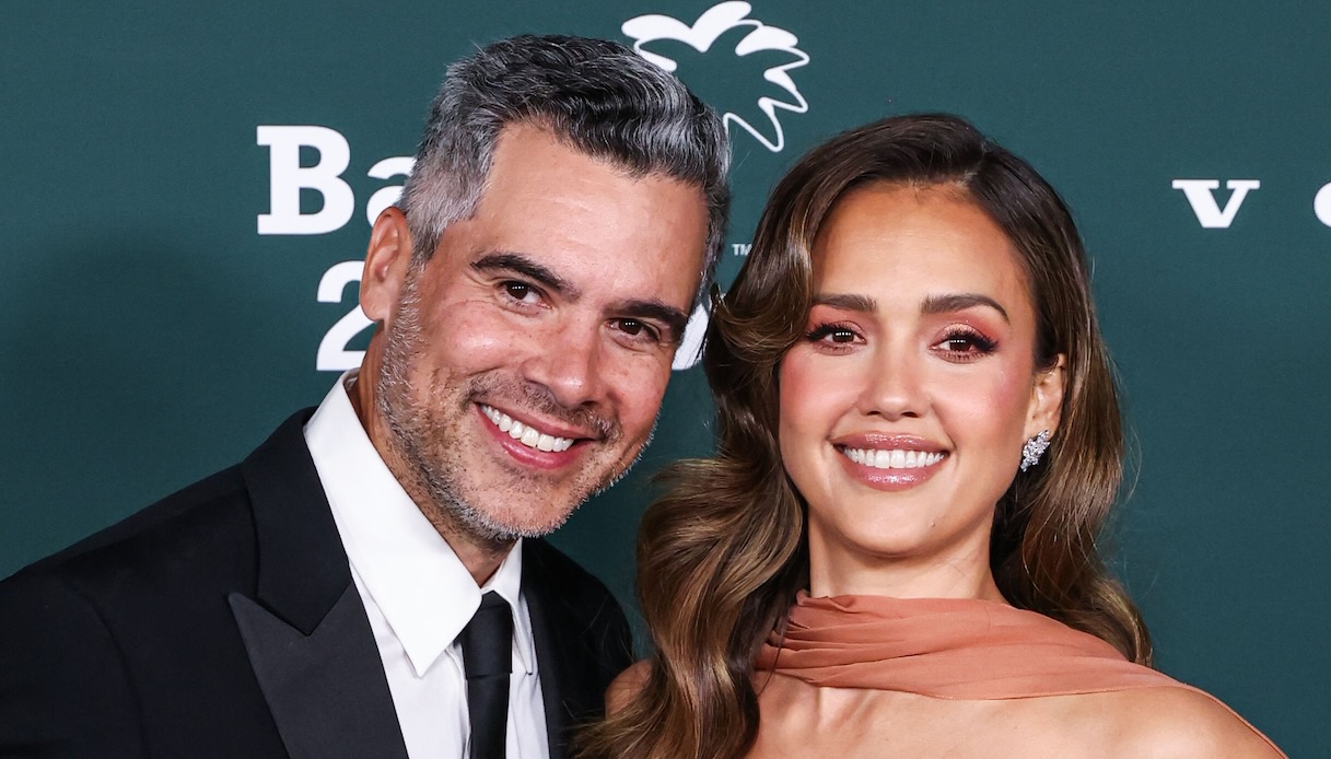 Jessica Alba e Cash Warren divorziano dopo 16 anni di matrimonio