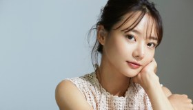 La tecnica make up che ringiovanisce il viso arriva dal Giappone. Ti basta un prodotto per replicarla