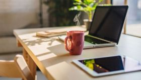 Smart working da casa? Ecco i gadget originali per il tuo home office perfetto