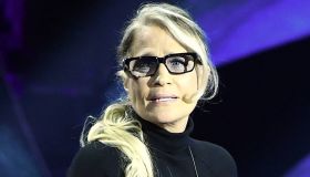 Heather Parisi a La volta buona contro Mariotto: “L’ultimo della fila”. La verità su Ballando e Fantastico