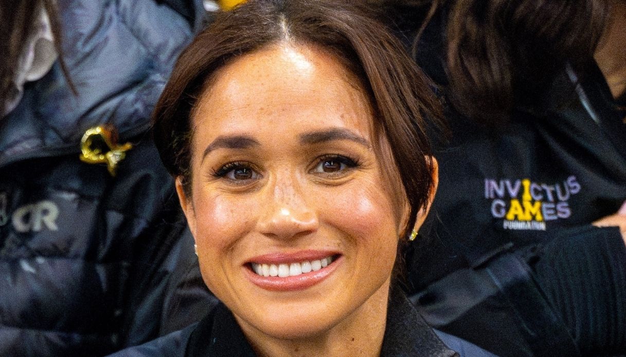 Meghan Markle, dal grigio al beige agli Invictus Games, look trendy ma commette un errore