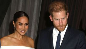 Trump cambia idea: “Non caccio il Principe Harry, ha già problemi con Meghan Markle”