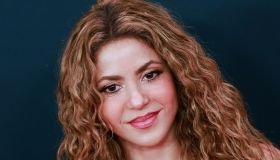 Shakira ricoverata d’urgenza per un “problema addominale”: come sta la cantante