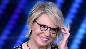 Ascolti tv dell’8 febbraio, non c’è storia: C’è posta per te batte Ora o mai più