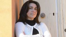 “Equilibriste”, alle donne che sopravvivono (felici) tra mille acrobazie