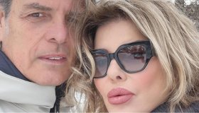 Alba Parietti, altro che crisi: la romantica foto con Fabio Adami