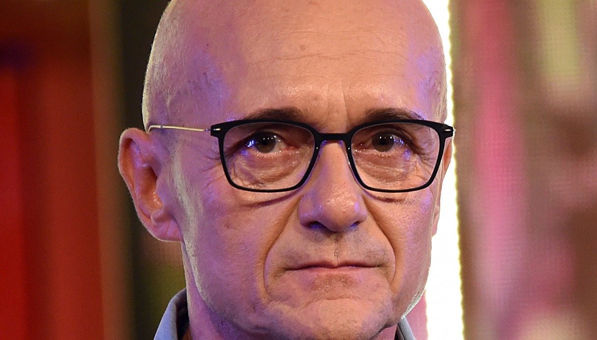 Grande Fratello, le pagelle del 6 marzo: Mariavittoria e Tommaso tra crisi e amore (6,5), la clip contro Lorenzo mente (0)