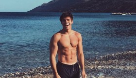 Re Carlo, suo cugino Arthur Chatto fa impazzire tutte con queste foto