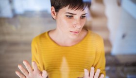 Giornata Mondiale dell’Autismo, perché nella donna è sottovalutato e cosa fare