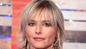 Anticipazioni Da noi… A ruota libera del 9 marzo, Paola Barale tra gli ospiti