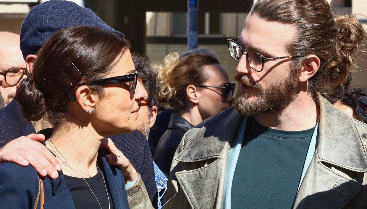 Funerali di Pietro Genuardi, il ricordo della moglie Linda e del figlio Jacopo a La Volta Buona