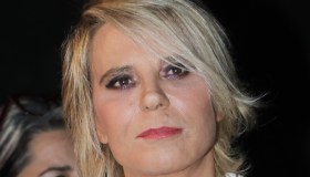 C’è posta per te, le pagelle: Morandi illumina la serata (10), il fidanzato indeciso (3,5)