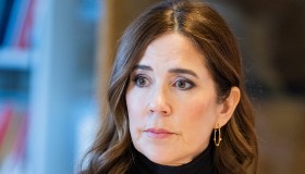 Mary di Danimarca, travolta dallo scandalo delle guardie reali tra alcol e abusi