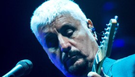 Pino Daniele, Una parte di me, testo e significato del suo brano inedito