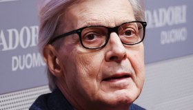 Vittorio Sgarbi e la depressione: “Faccio fatica in tutto, passo molto tempo a letto”
