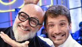 Striscia la Notizia ancora contro Affari Tuoi, il motivo dei “no” alle prime offerte