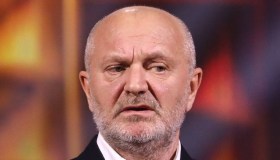 Stasera tutto è possibile, pagelle nona puntata: Guaccero snodata (10) Pucci dissacrante (6)