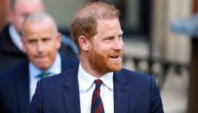 Harry torna a Londra e si riprende la scena