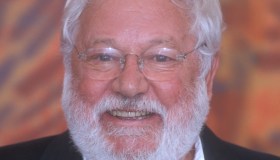 Il figlio di Paolo Villaggio, la sua verità a La Volta Buona: “Senza mio padre sarei morto”