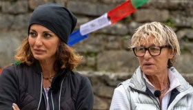 Pechino Express 2025, anticipazioni della ottava tappa: si vola in Nepal per la semifinale