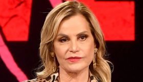 Simona Ventura ricorda la paresi facciale: “Passato un anno, non dimenticherò mai”