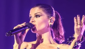 Alessandra Amoroso, Maria de Filippi aveva capito tutto sulla gravidanza: il retroscena