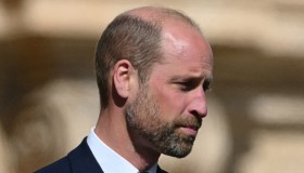 Funerali Papa Francesco, i Reali rendono omaggio al Pontefice. William da solo