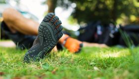 La scarpa perfetta è quella che regala la sensazione di camminare scalzi. È un best seller ed è in sconto