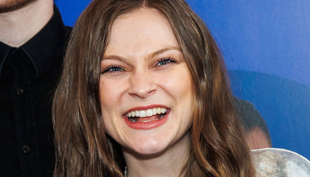 EMMY all’Eurovision 2025, chi è la cantante dell’Irlanda