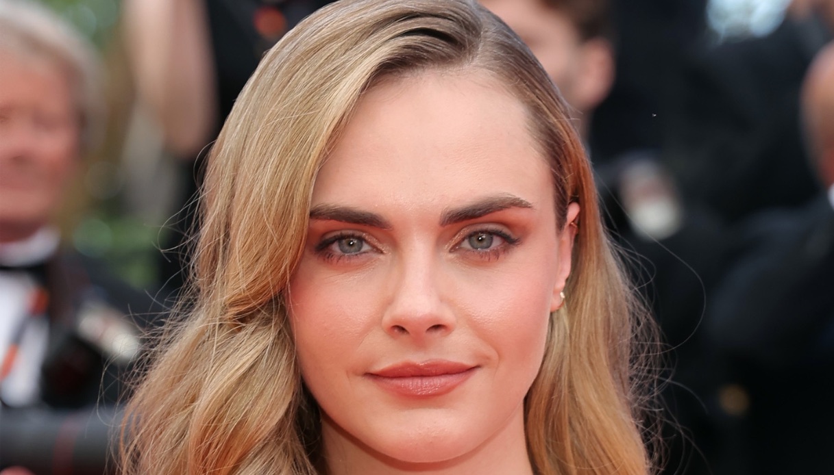 Cannes 2025, i look della decima serata: Cara salva la serata in guanti e smeraldi