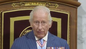 Re Carlo, anche in visita di stato in Canada ripete un omaggio già visto in Italia