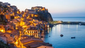 Castello Ruffo di Scilla a picco sul mare, tra storia e curiosità