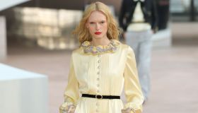 Giallo burro, tutto sul colore più splendente della primavera/estate 2025: come indossarlo e abbinarlo