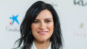 Laura Pausini, esce a sorpresa il video di Turista: fan increduli