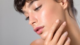 Questo è il rimedio magico per una manicure perfetta in pochi secondi: ha oltre 70mila recensioni ed è in offerta