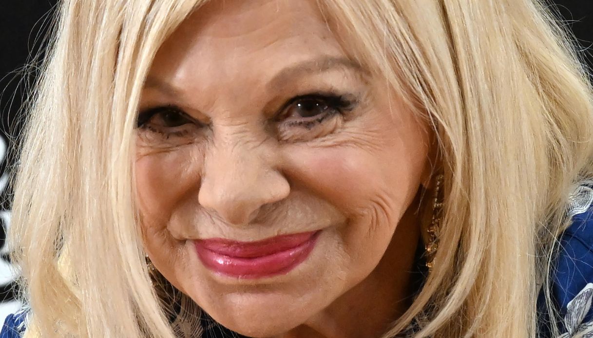 Atti vandalici alla tomba di Sandra Milo, la reazione della figlia: “Vigliacchi”