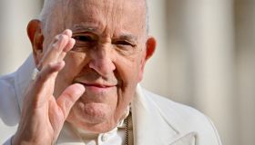 Conclave, fumata bianca e fumata nera: cosa significano e quante ce ne sono al giorno