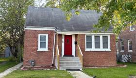 Papa Leone XIV in vendita la casa d’infanzia per 199mila dollari. Ma viene tolta dal mercato