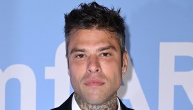 Fedez, quanto è alto: lo stile riconoscibile del rapper