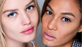 Il setting spray per un make up che dura da mattina a sera profuma di caramella. E funziona davvero