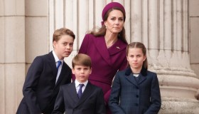 Kate Middleton, rivelato il piano dell’estate per i tre figli. E non sarà facile