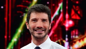 Affari tuoi Speciale, le anticipazioni del 4 maggio: gli attesi ospiti di De Martino