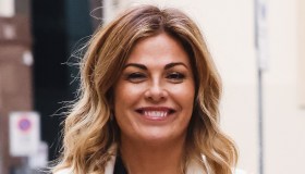 Ascolti tv del 30 aprile, Tutto quello che ho in calo. Vince lo scontro Barcellona-Inter