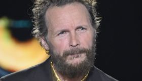 Jovanotti si racconta a Noos: “Devo la vita ai medici. A due anni mi sono ammalato”