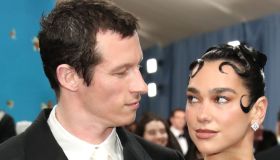 Dua Lipa e Callum Turner si sposano, la conferma ufficiale della cantante