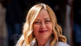 Ginevra, la figlia di Giorgia Meloni accanto a lei anche al G7