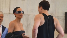 Nozze Bezos-Sanchez: Orlando arriva solo (e se la spassa con Kim Kardashian)